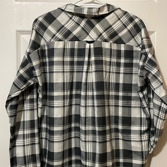 BURTON Grey Button/Snap-down Plaid. Sz M - Picture 3 of 7